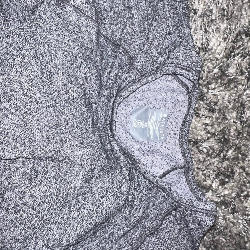 Athleta top